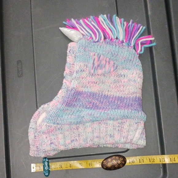 Knit hood - Picture 2 of 3